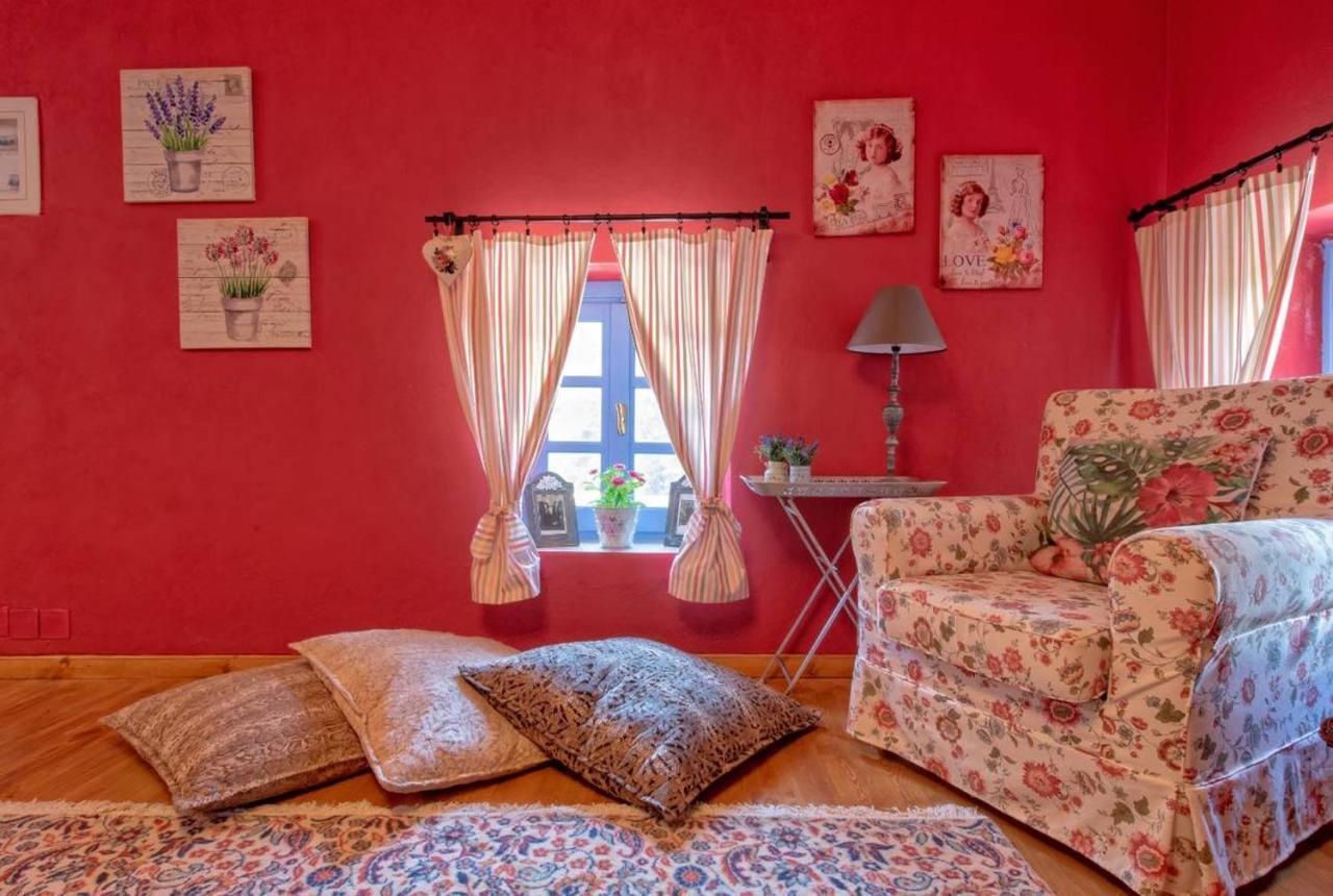 Minodora'S Guesthouse Dikorfo Экстерьер фото