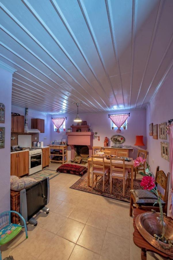 Minodora'S Guesthouse Dikorfo Экстерьер фото